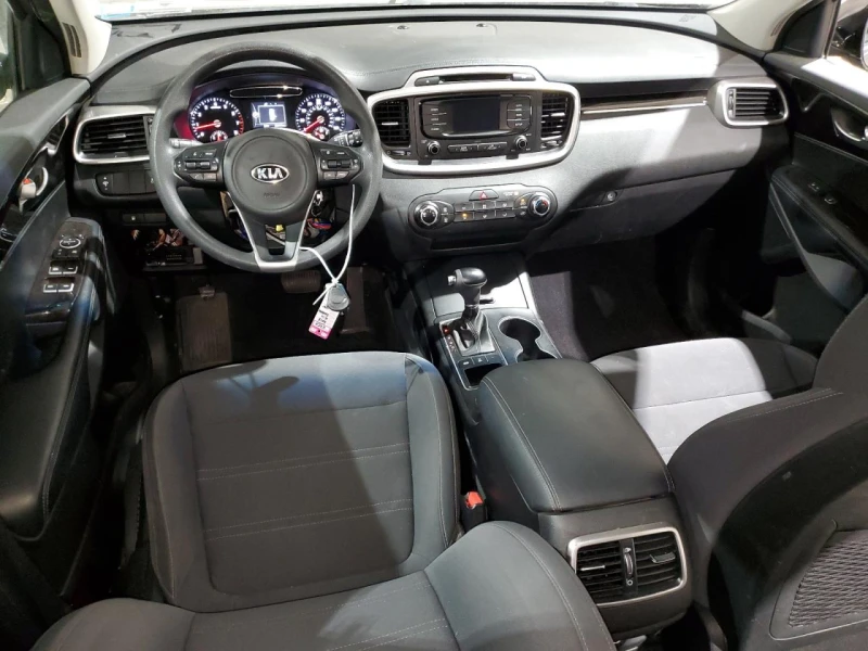 Kia Sorento 3.3L 6 All wheel drive, снимка 10 - Автомобили и джипове - 48395918