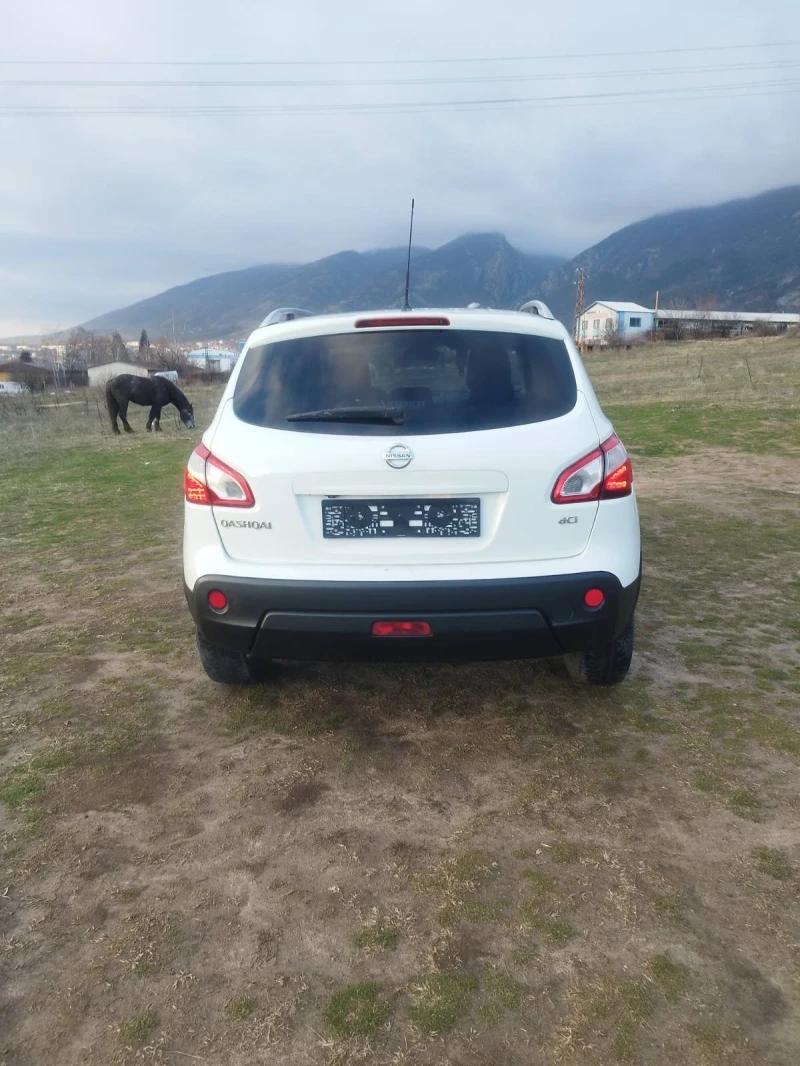 Nissan Qashqai 1.5 DCi, снимка 5 - Автомобили и джипове - 48437664