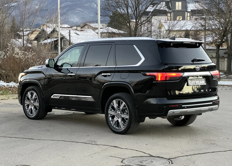 Toyota Sequoia 3.5 HYBRID/CAPSTONE/JBL/HEAD UP/PANO/360/7-МЕСТЕН/, снимка 4 - Автомобили и джипове - 52929639