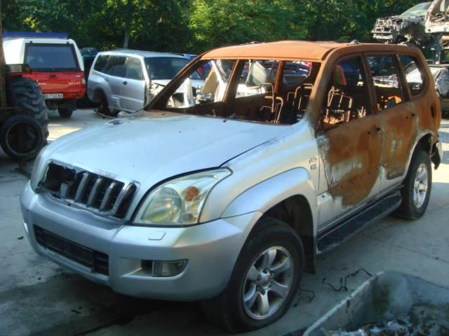 Toyota Land cruiser 3.0 D4D, снимка 1 - Автомобили и джипове - 46834298