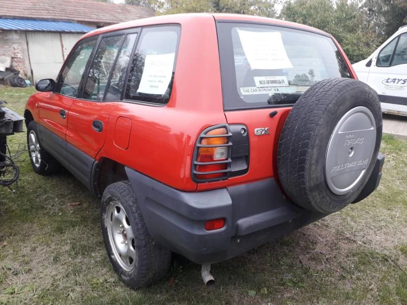 Toyota Rav4 2.0, снимка 3 - Автомобили и джипове - 36555849