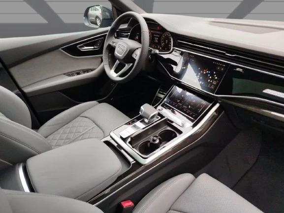 Audi Q8 55 TFSIe Quattro = S-line = Гаранция, снимка 7 - Автомобили и джипове - 54441509