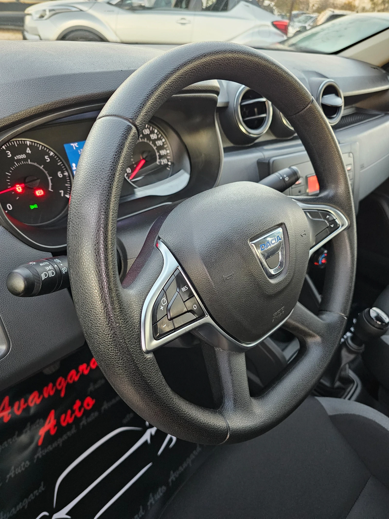 Dacia Duster 1.6i, 114.., GPL | Mobile.bg   12