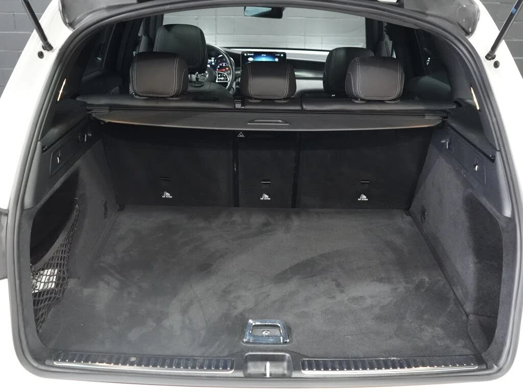Mercedes-Benz GLC 300 4MATIC* DISTRONIC* 360 CAM* ПОДГРЕВ* KEYLESS* ПАНО - изображение 7