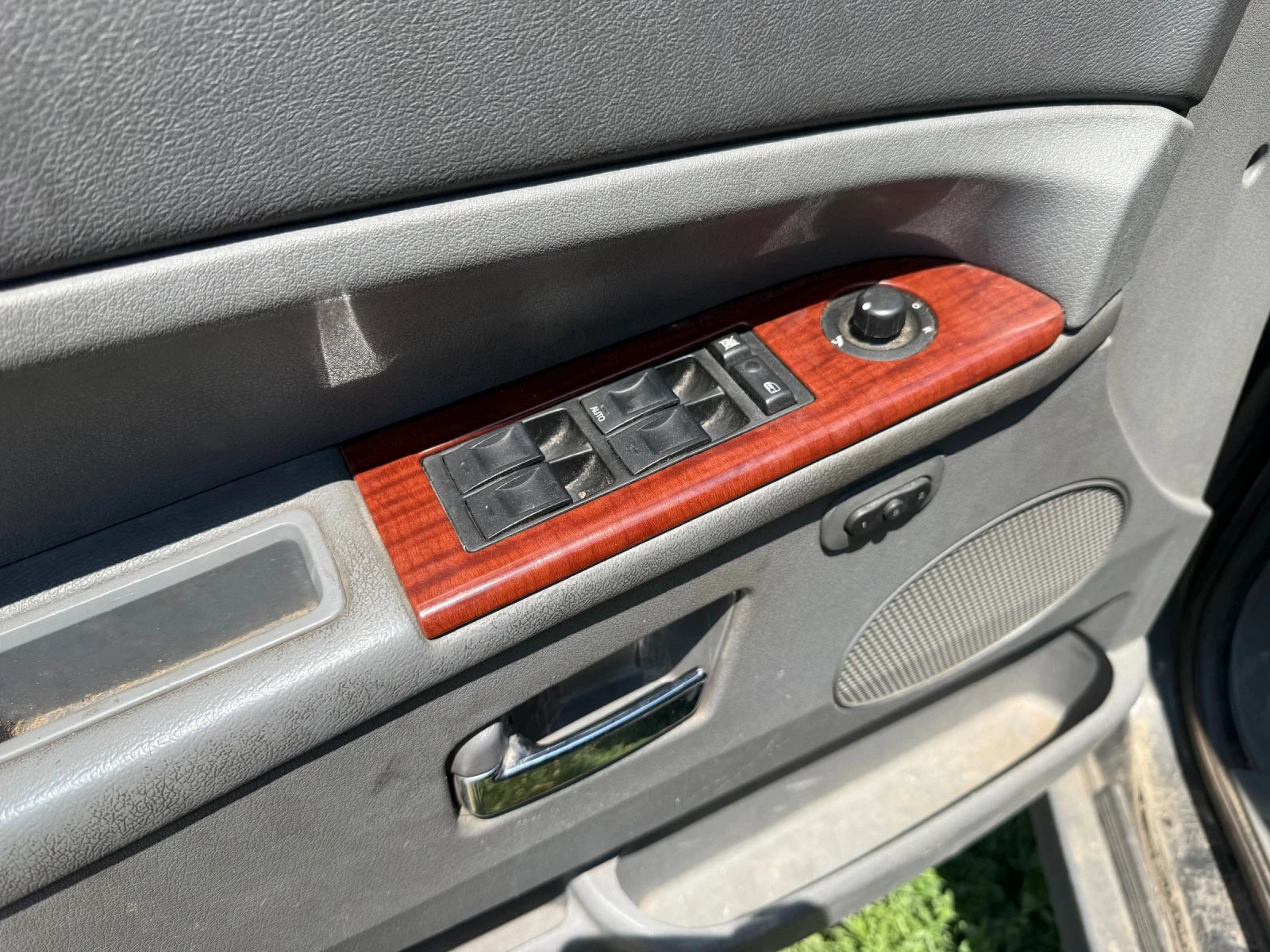 Jeep Grand cherokee 5.7iL* * HEMI* *  - изображение 8