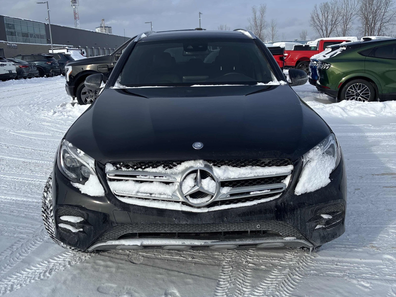 Mercedes-Benz GLC 300 2017 / ������� / �������� / ���� �� ������  | Mobile.bg � ����������� 2