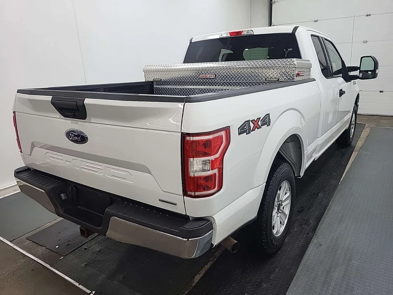 Ford F150 * XLT EXTENDED CAB STD BED * CARFAX * БЕЗ ПЪРВОНАЧ - изображение 3