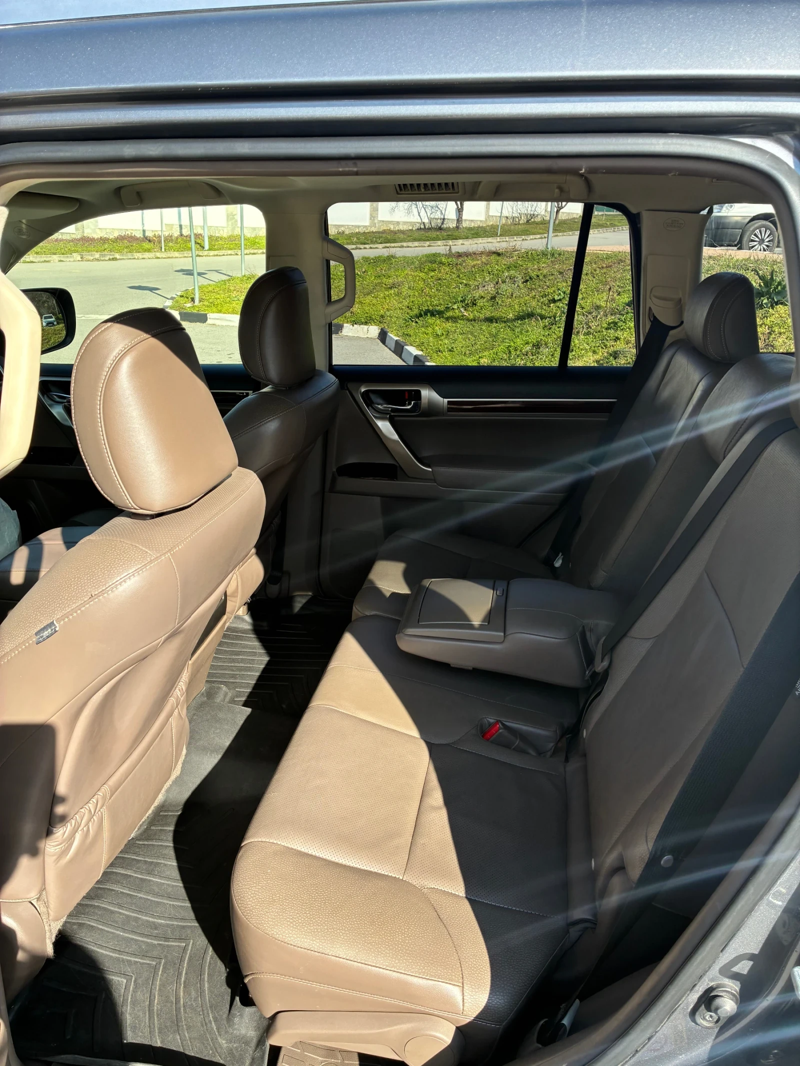 Lexus GX 460 Premium, снимка 7 - Автомобили и джипове - 53759023