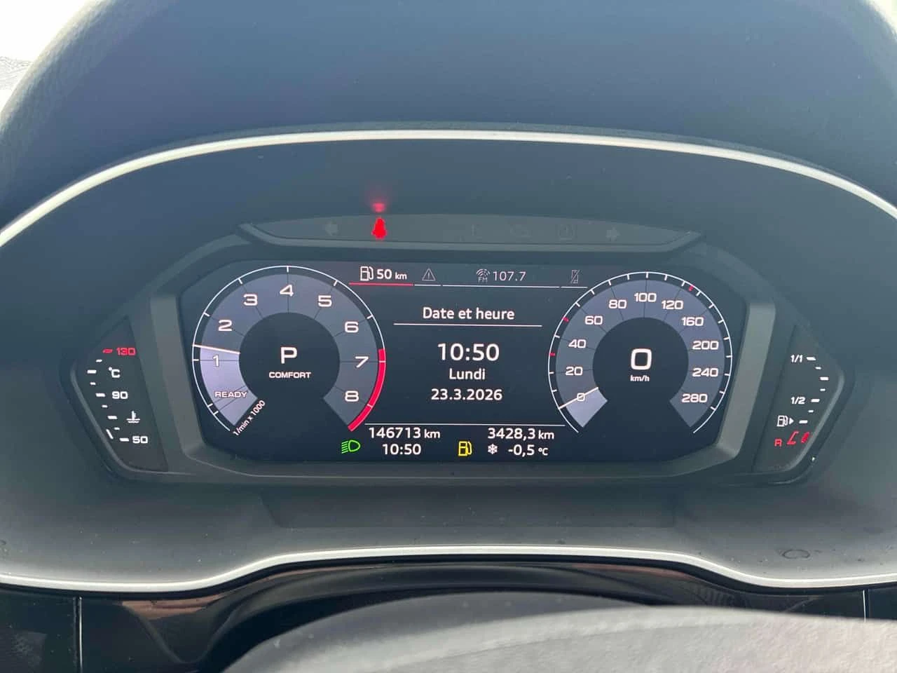 Audi Q3  Progressiv /КЛИП НА МОТОРА , снимка 7 - Автомобили и джипове - 54043634