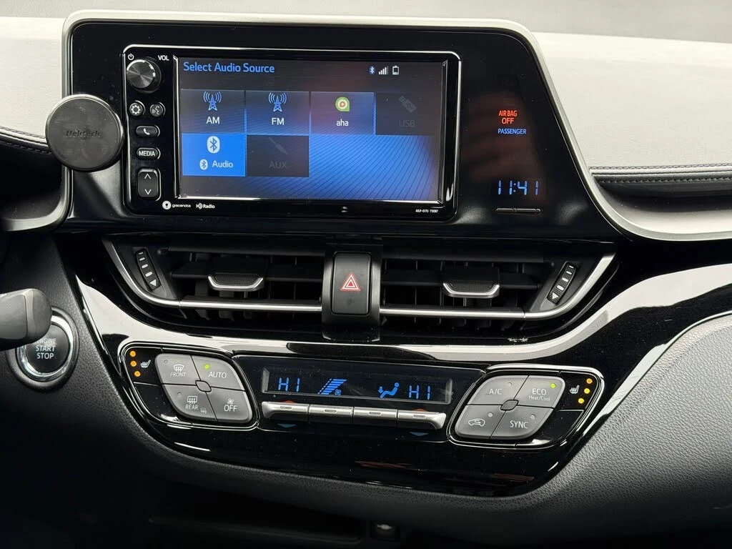 Toyota C-HR XLE* ����������* (���� �� ��) | Mobile.bg � ����������� 10