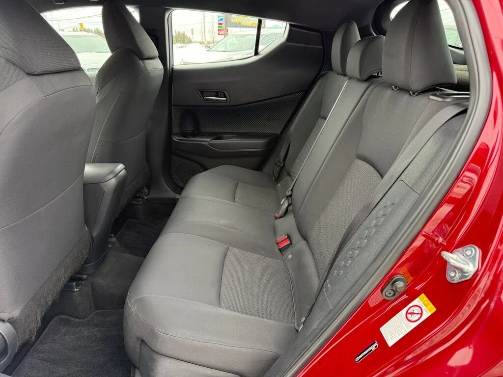 Toyota C-HR XLE* ����������* (���� �� ��) | Mobile.bg � ����������� 6