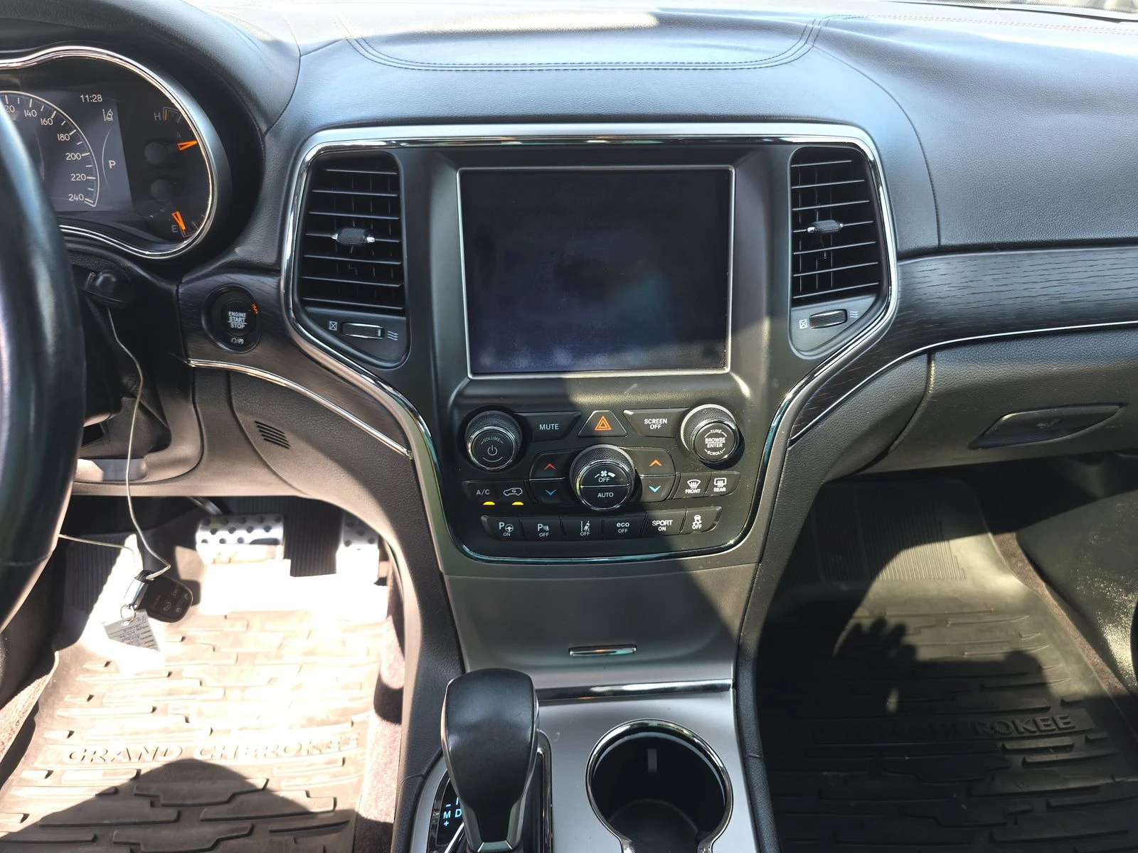 Jeep Grand cherokee High Altitude Edition, снимка 11 - Автомобили и джипове - 54139674