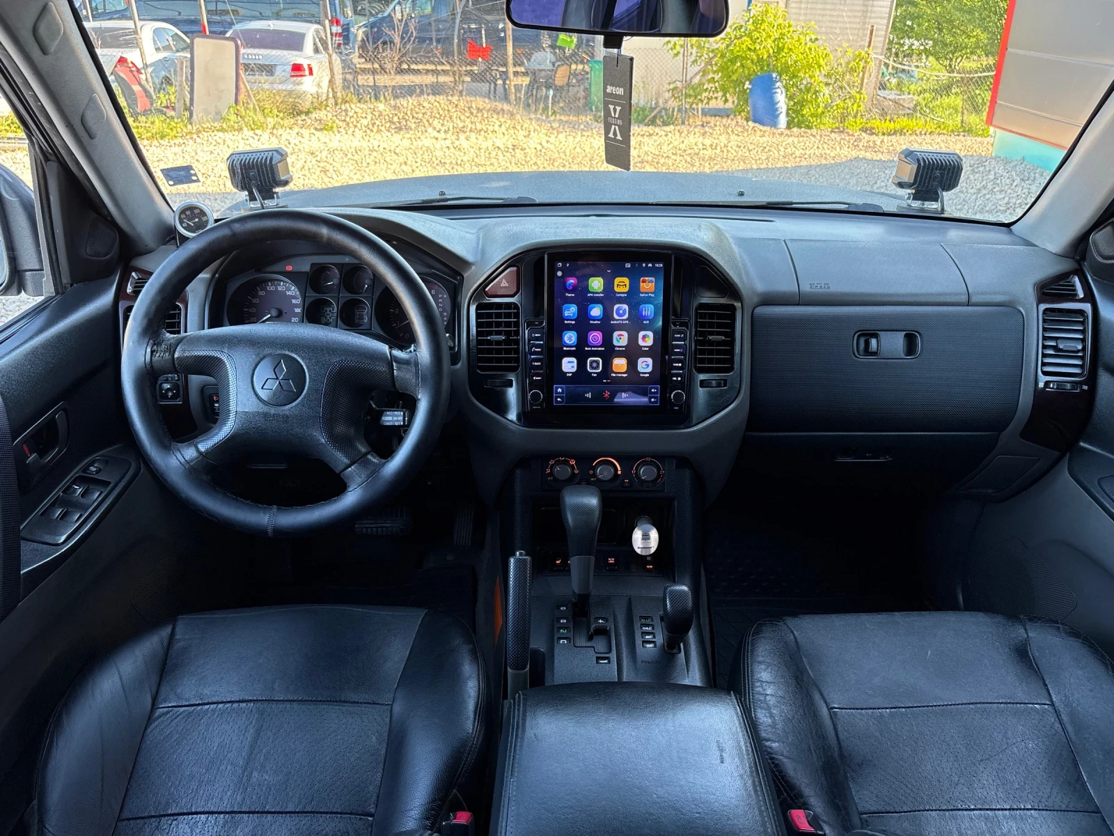 Mitsubishi Pajero 3, снимка 11 - Автомобили и джипове - 54684004