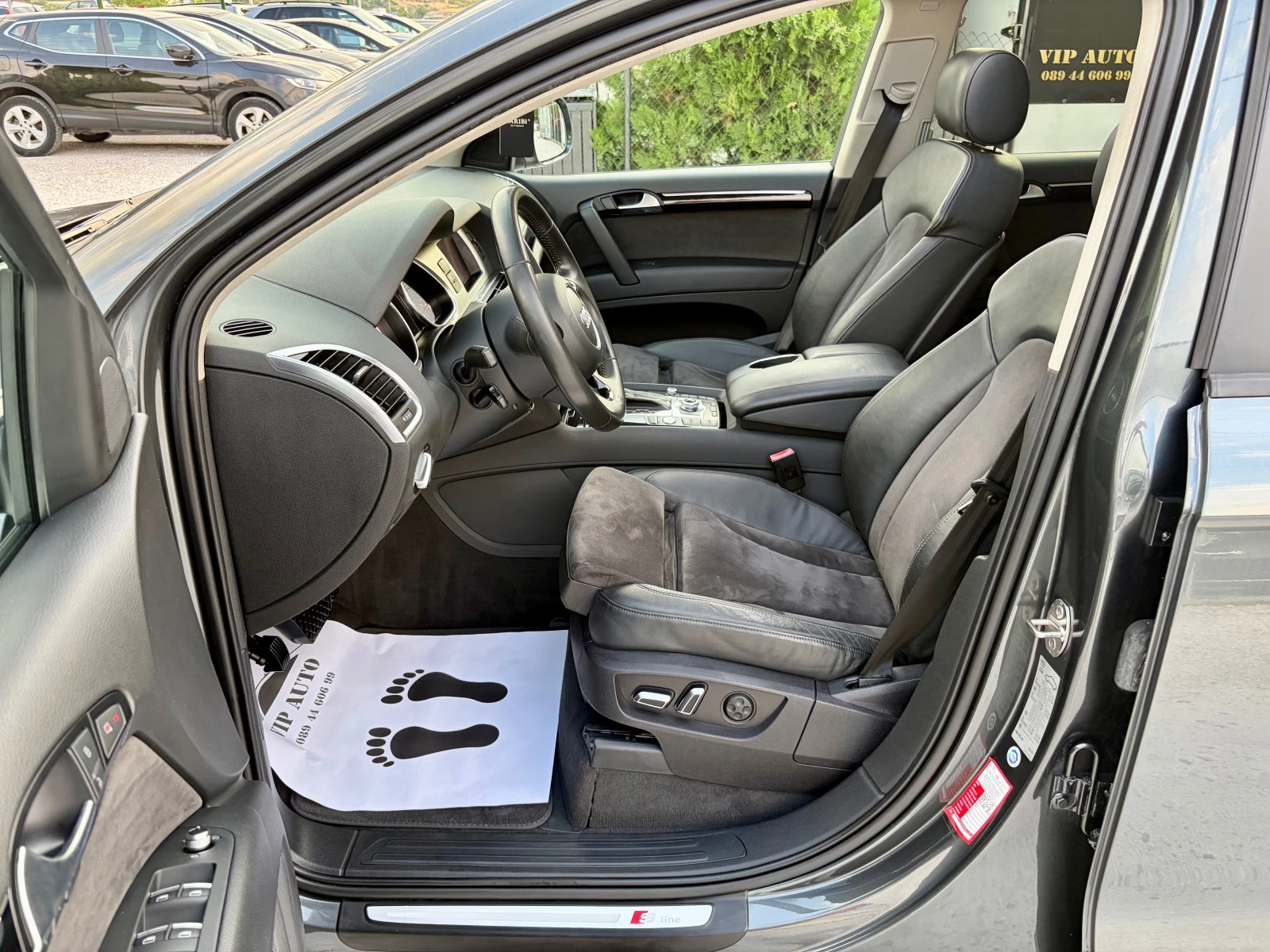 Audi Q7 3.0TDI QUATTRO S-LINE DISTRONIC KEYLESS PANO FULL, снимка 9 - Автомобили и джипове - 55592459