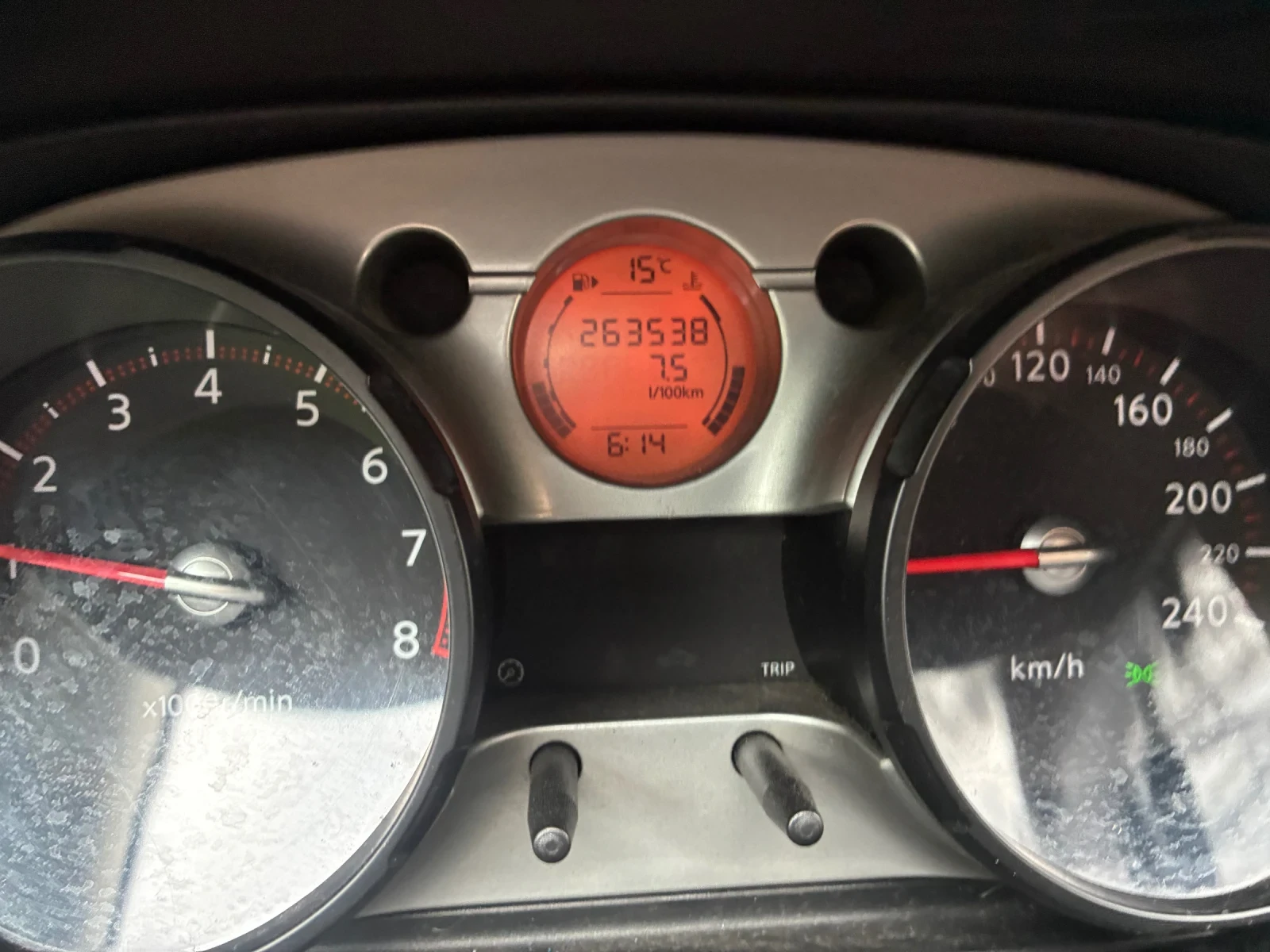 Nissan Qashqai 1.6 бензин-газ, снимка 12 - Автомобили и джипове - 56161385