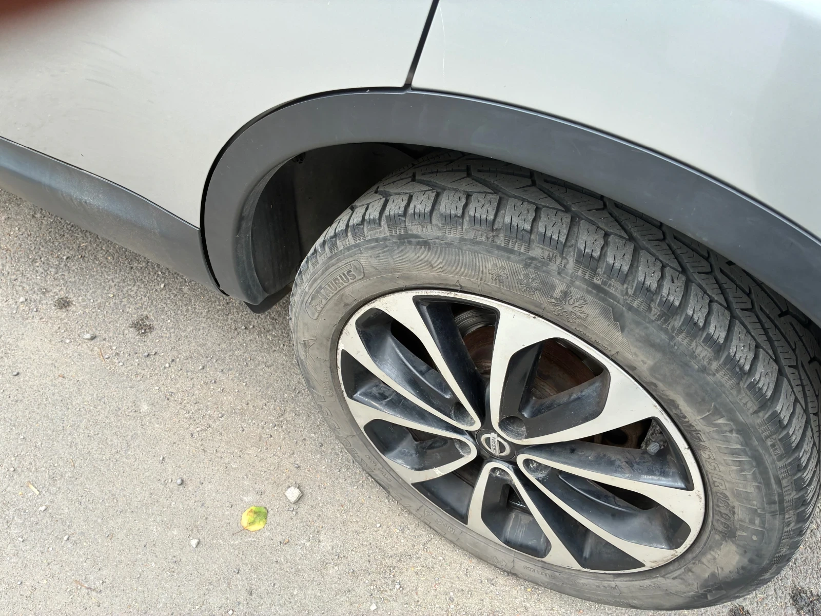 Nissan Qashqai 1.6 бензин-газ, снимка 7 - Автомобили и джипове - 56161385