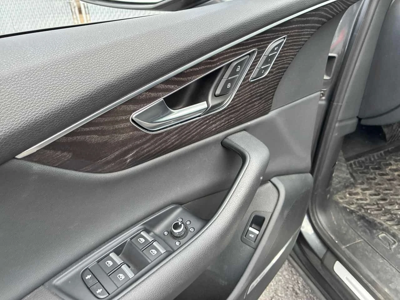 Audi Q7 * Progressiv * CARFAX * 360 ������ * ��������� *  | Mobile.bg � ����������� 10
