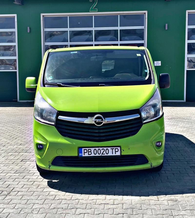 Opel Vivaro 1.6!!!8+ 1 места!!!, снимка 2 - Бусове и автобуси - 47354793