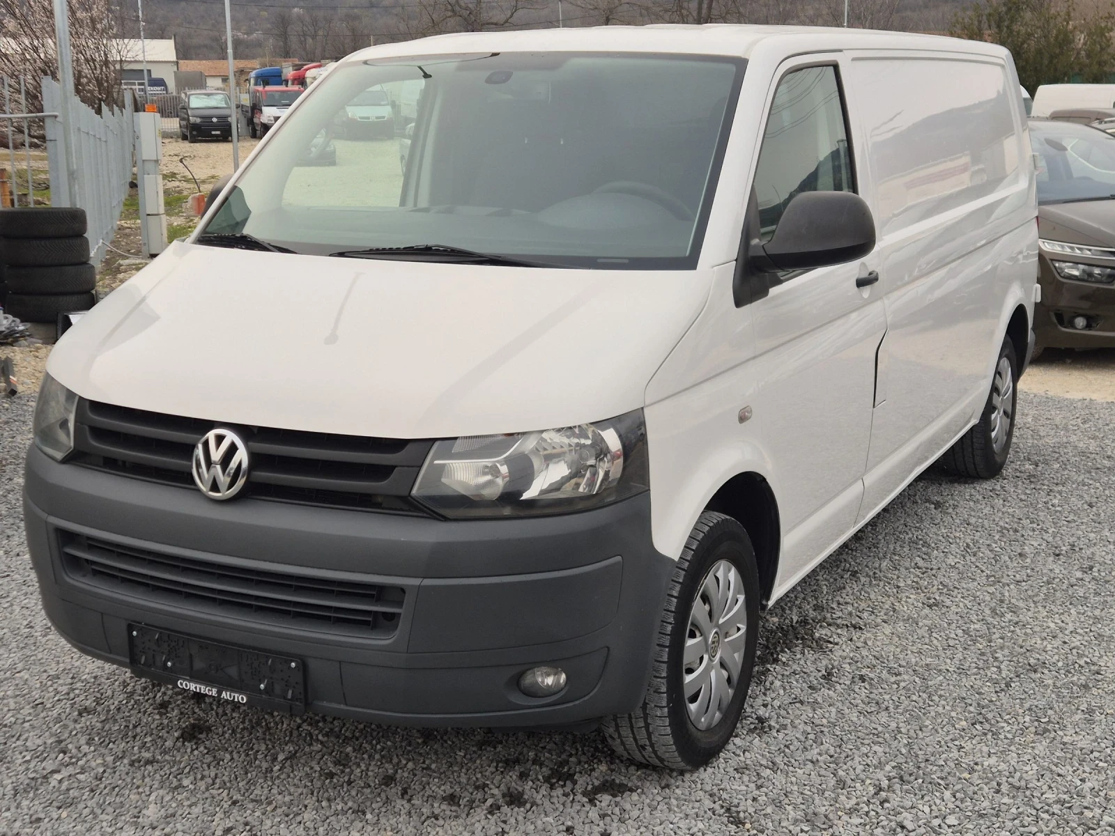 VW Transporter 2.0TDI , снимка 3 - Бусове и автобуси - 53918042