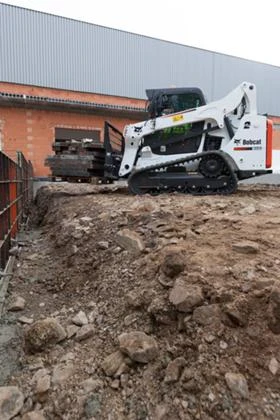 Мини челни товарачи Bobcat T590, снимка 7