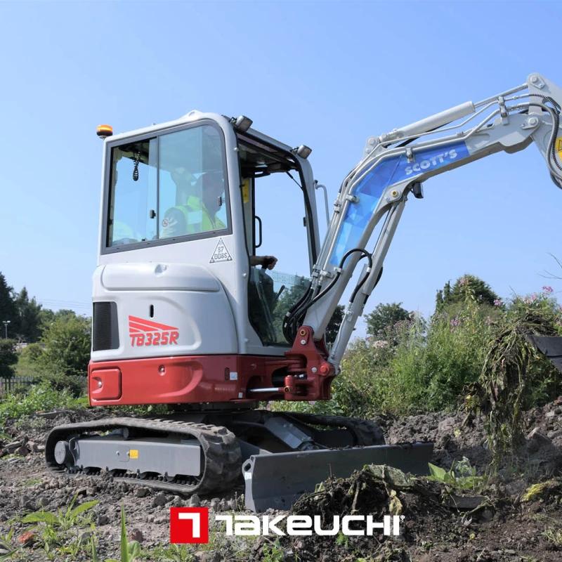 Багер Takeuchi TB325R, снимка 5 - Индустриална техника - 48764593