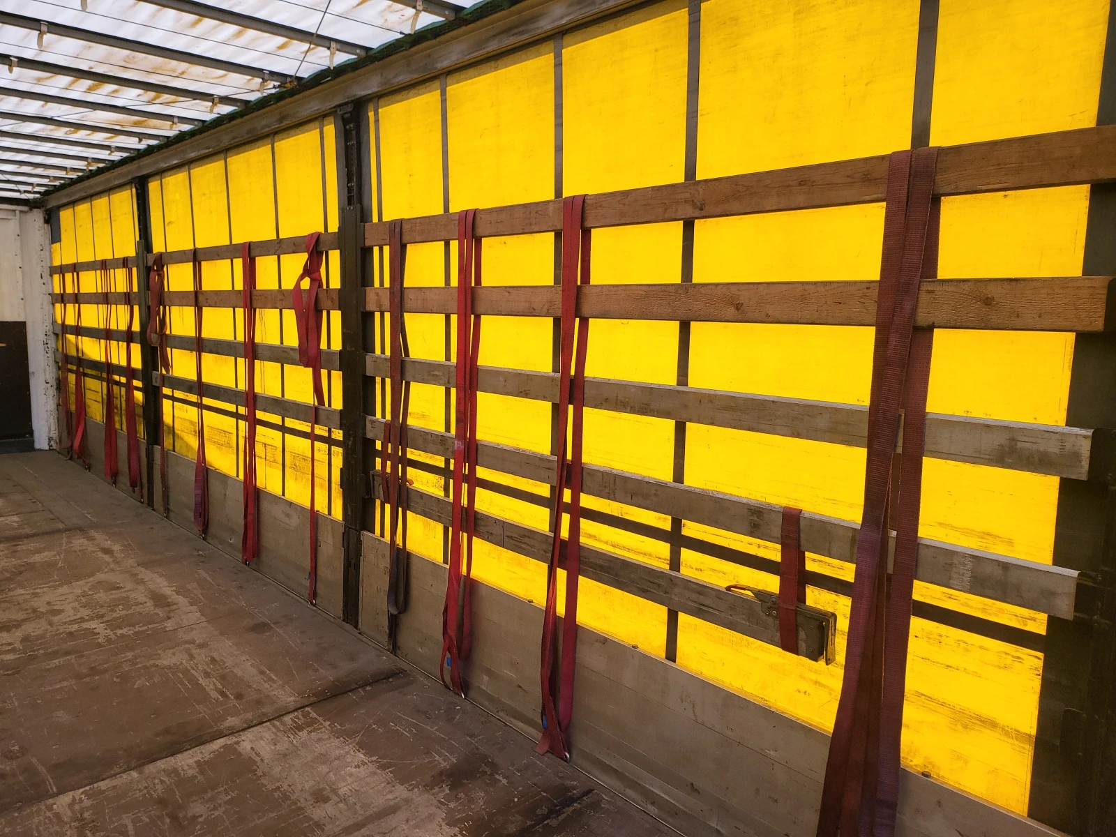 ����������� Krone | Mobile.bg � ����������� 8