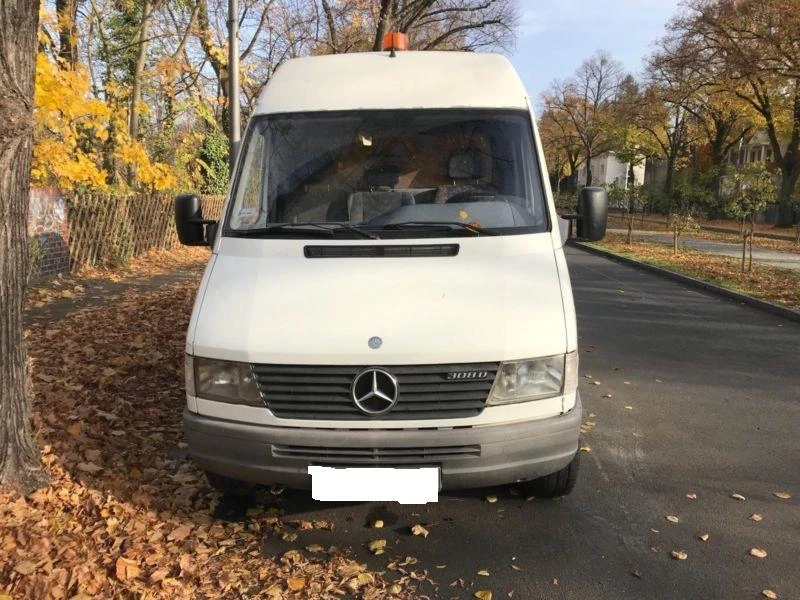 Охладителна система за Mercedes-Benz Sprinter, снимка 1 - Части - 49502024