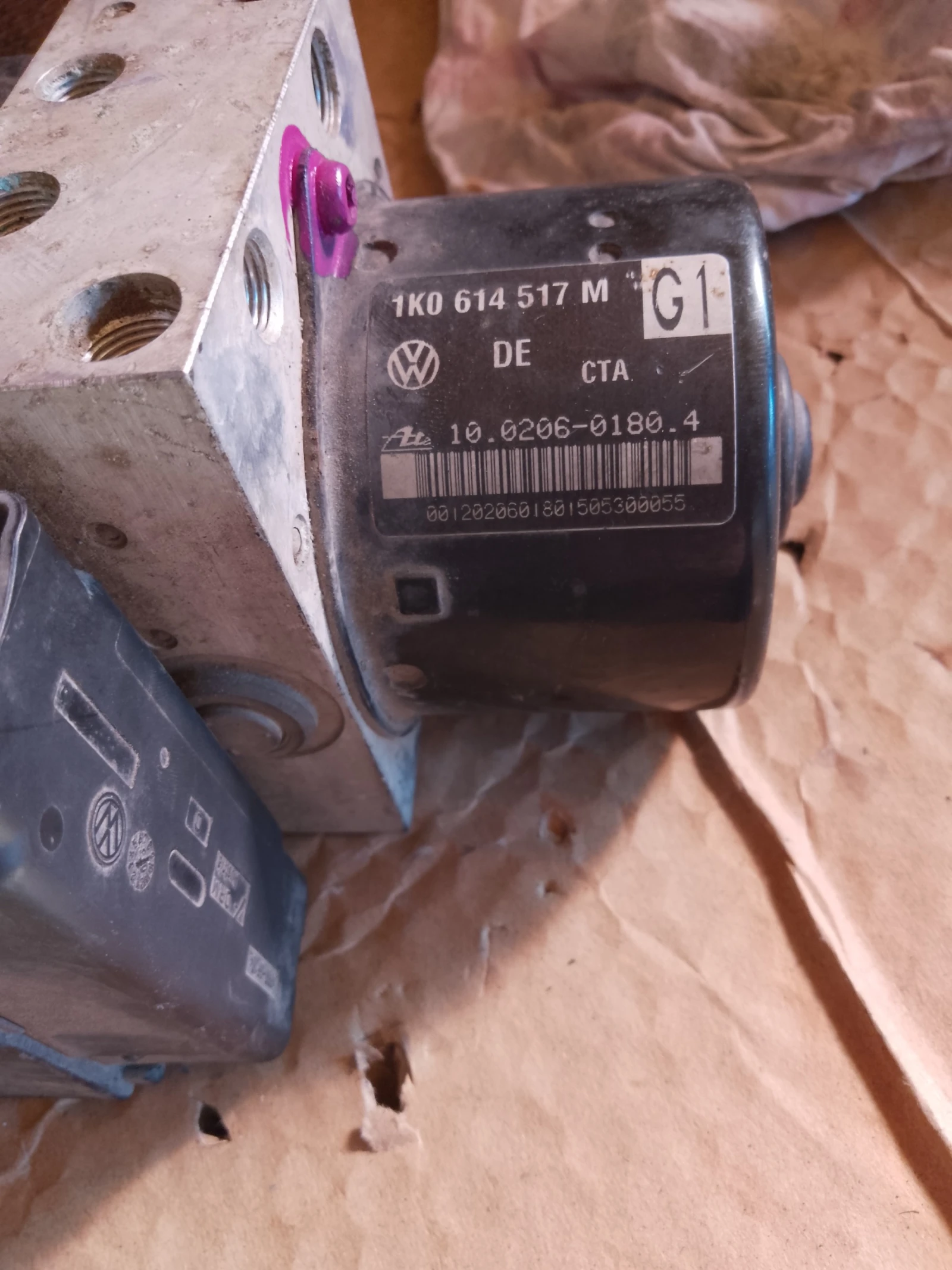 1K0907379Q,1K0614517M abs   5 | Mobile.bg   2