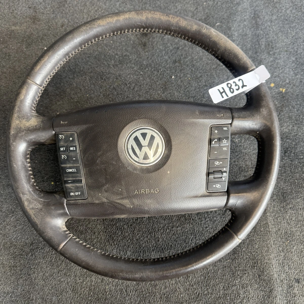 Мултиволан за VW Touareg Phaeton 3D0419091T ном 832