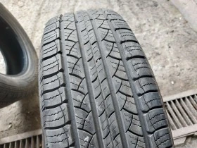 Гуми Всесезонни 225/65R17, снимка 1 - Гуми и джанти - 40463635