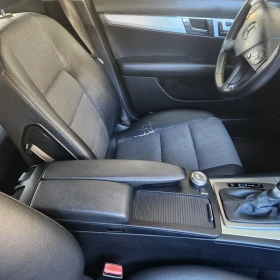 Mercedes-Benz C 280, снимка 15