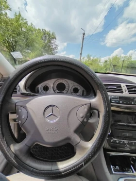  Mercedes-Benz 220