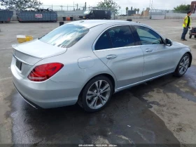 Mercedes-Benz C 300 BURMESTER/ПОДГРЕВ - 19310 лв. / 9873.05 € - 47163824 5