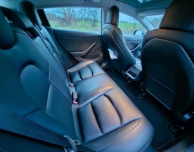 Tesla Model 3  4х4 Европейска Long Range, снимка 13