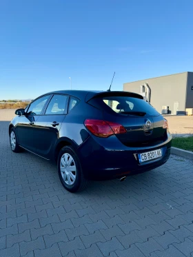 Opel Astra undefined | Auto.bg — изображение 7