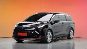 Toyota Sienna 2.5 Hybrid 2WD