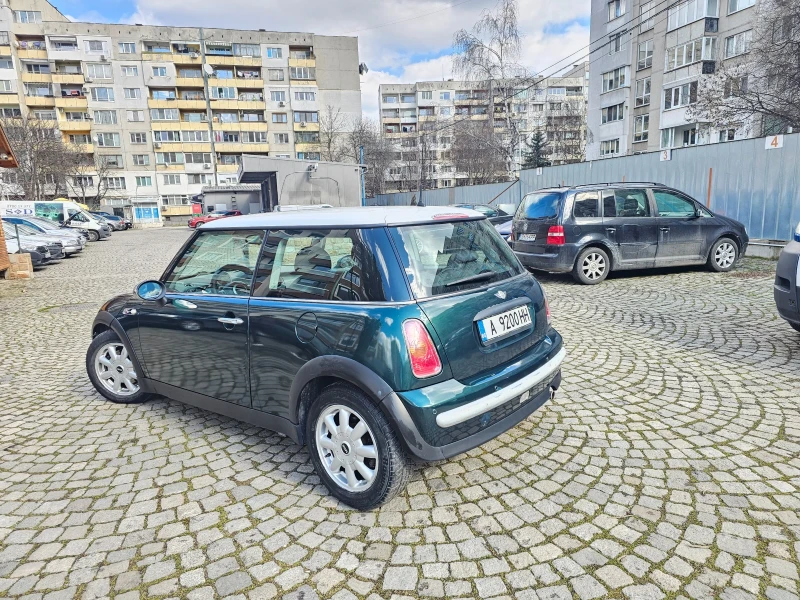 Mini One 1.6  !!АВТОМАТИК!! A/C  !ТОП!, снимка 3 - Автомобили и джипове - 49257720