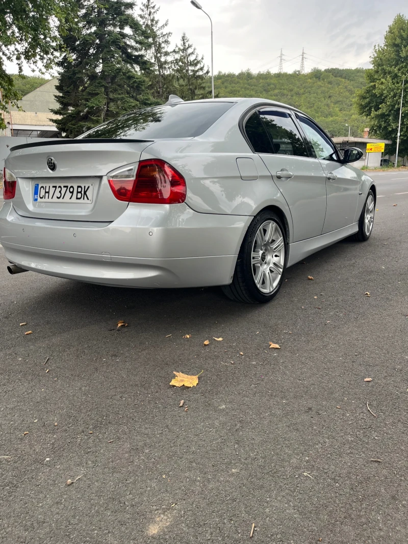 BMW 320 2.0D, снимка 5 - Автомобили и джипове - 46968096