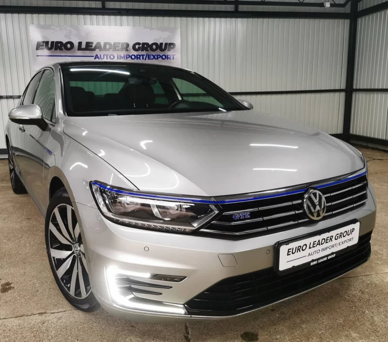 VW Passat, снимка 1 - Автомобили и джипове - 47227273