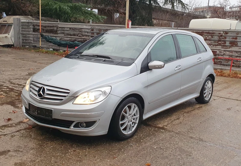 Mercedes-Benz B 180, снимка 4 - Автомобили и джипове - 48639180