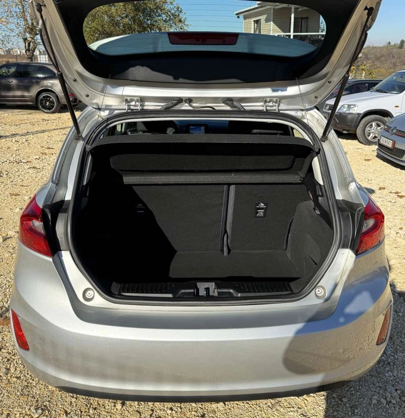 Ford Fiesta 1.5 TDCi Active Plus 2018г. ЛИЗИНГ, снимка 10 - Автомобили и джипове - 52264912