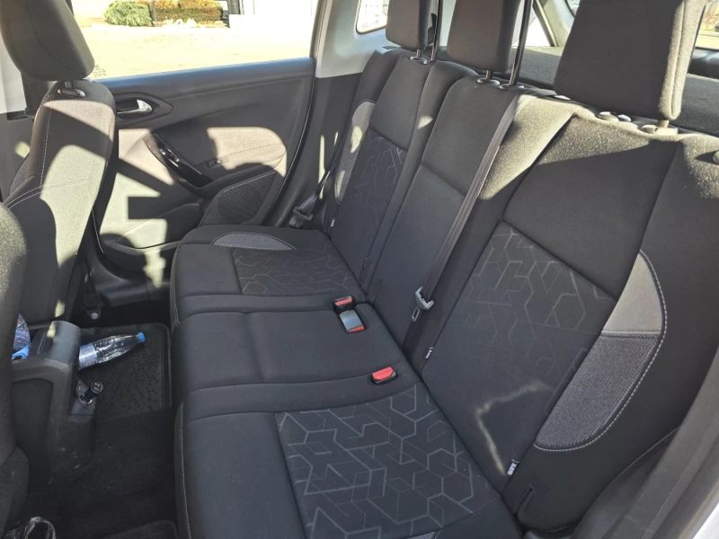 Peugeot 2008 ACTIVE 1.2 99000km, снимка 10 - Автомобили и джипове - 52494135