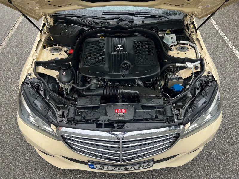 Mercedes-Benz E 200 TAXI ? , снимка 15 - Автомобили и джипове - 52495718