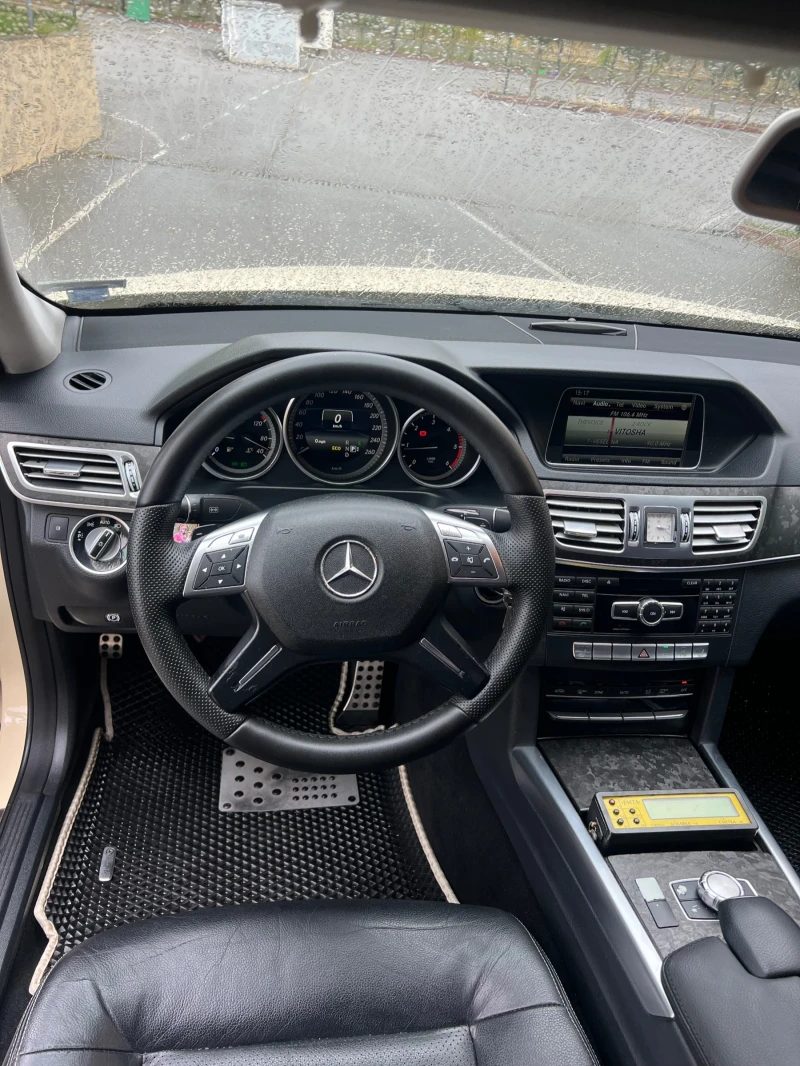 Mercedes-Benz E 200 TAXI ? , снимка 14 - Автомобили и джипове - 52495718