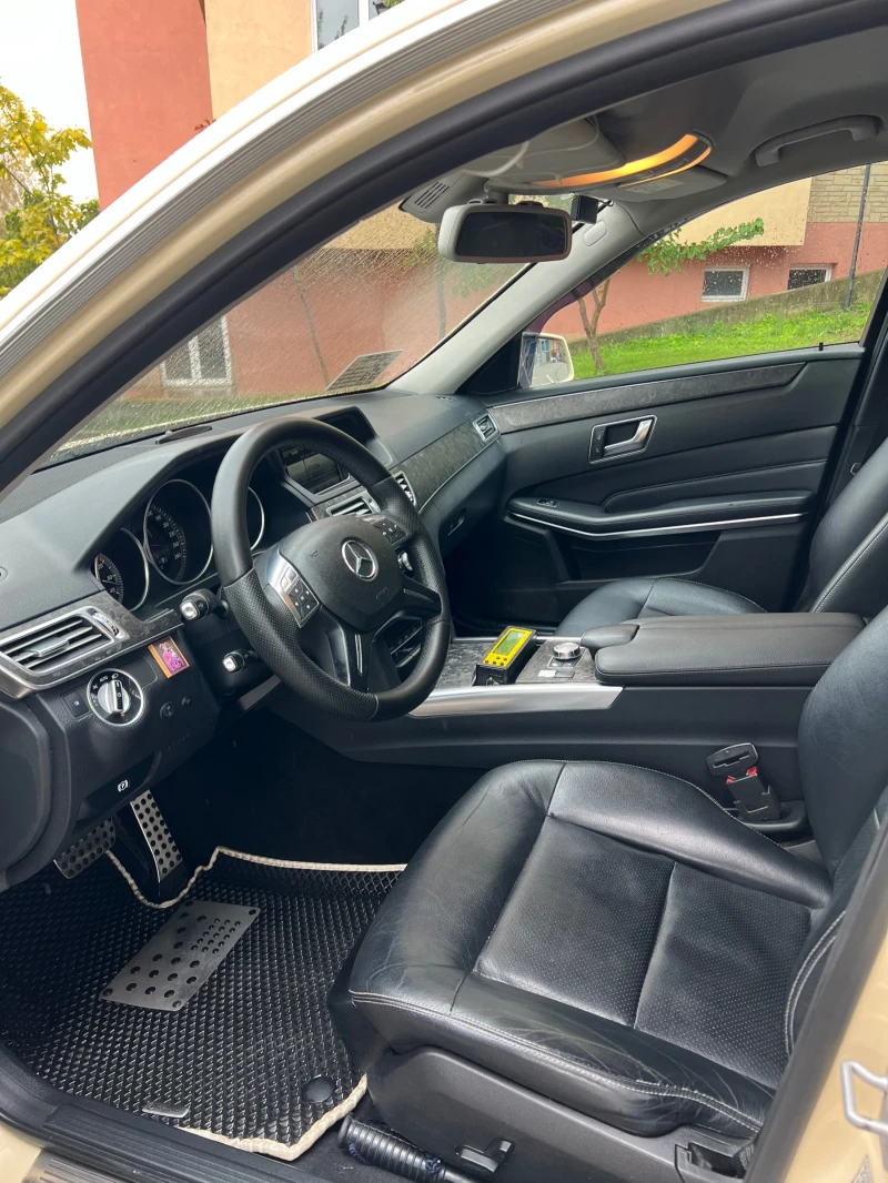 Mercedes-Benz E 200 TAXI ? , снимка 13 - Автомобили и джипове - 52495718
