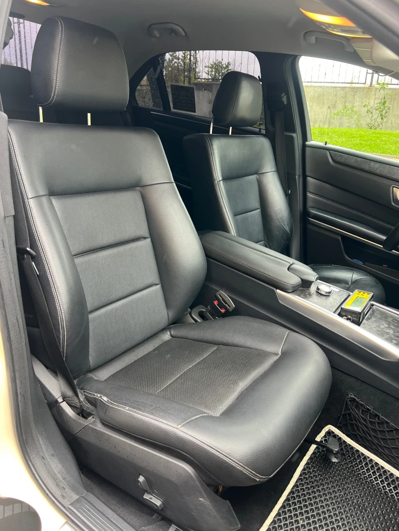 Mercedes-Benz E 200 TAXI ? , снимка 11 - Автомобили и джипове - 52495718