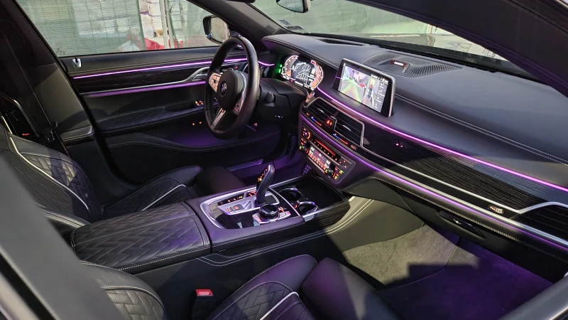BMW 750 750i M X Drive , снимка 9 - Автомобили и джипове - 52501056