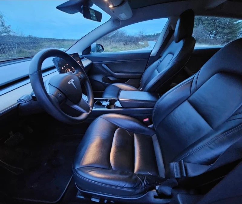Tesla Model 3  4х4 Европейска Long Range, снимка 11 - Автомобили и джипове - 52899205