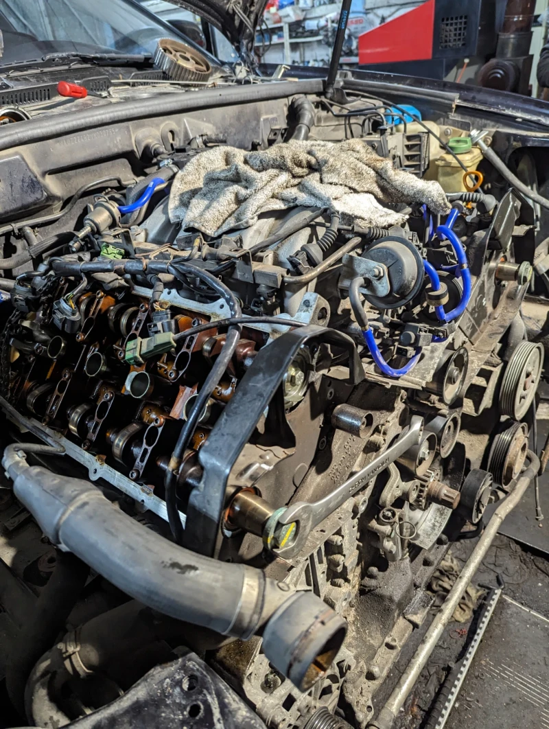 Audi A6 4.2i quattro, снимка 14 - Автомобили и джипове - 53078674