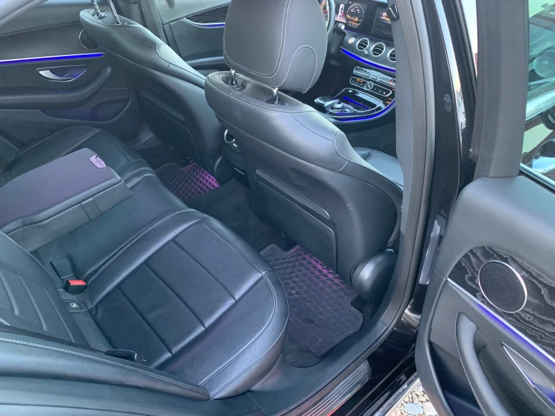 Mercedes-Benz E 220 Distr+ .Head Up.Key less.FUL.TOP.Собствен лизинг!, снимка 13 - Автомобили и джипове - 53100301